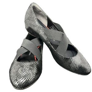 Women's Rockport Total Motion Black Comfort Wedges Faux Snakeskin Size 9.5 US